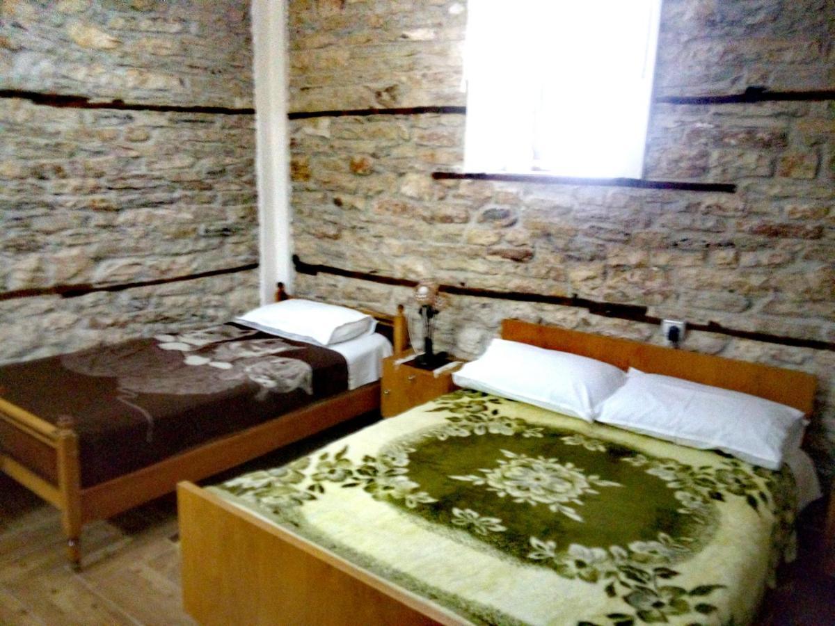 Ruols Guesthouse Αργυρόκαστρο Εξωτερικό φωτογραφία