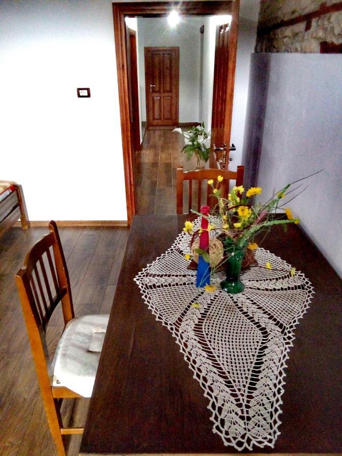 Ruols Guesthouse Αργυρόκαστρο Εξωτερικό φωτογραφία