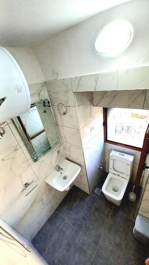 Ruols Guesthouse Αργυρόκαστρο Εξωτερικό φωτογραφία
